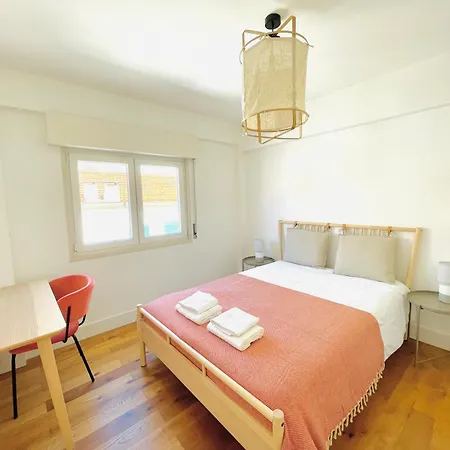 Vm - Cozy & Quiet At Campo Ourique * Лиссабон