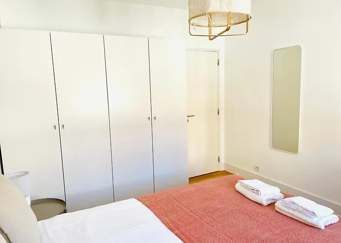 Vm - Cozy & Quiet At Campo Ourique Apartment